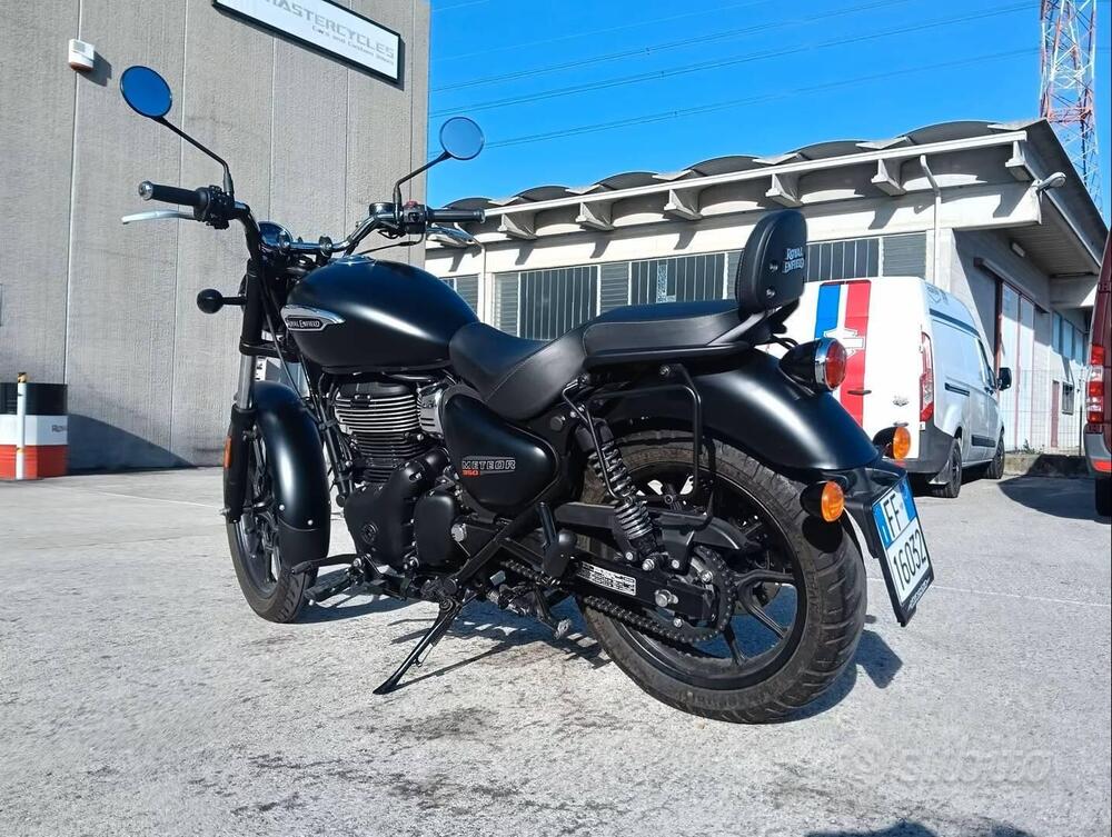 Royal Enfield Meteor 350 (2021 - 26) (4)