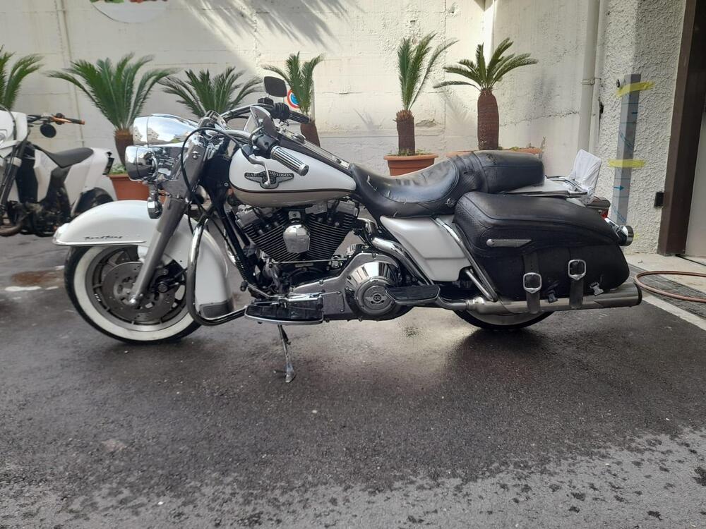 Harley-Davidson 1340 Road King (1995 - 98) - FLHR