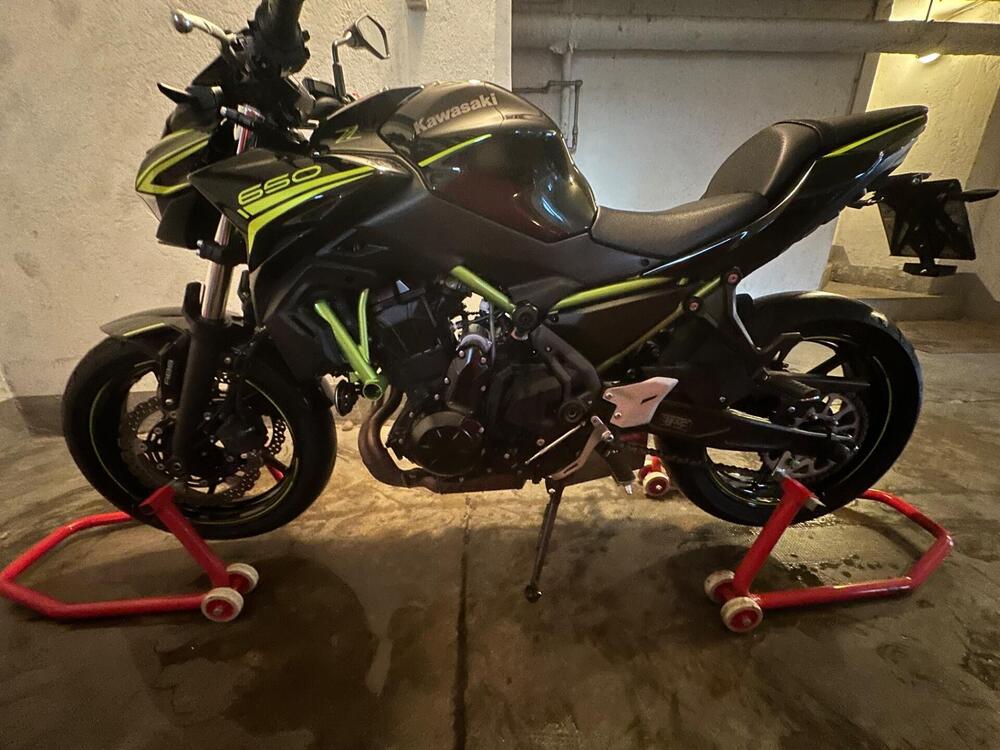 Kawasaki Z 650 (2020) (15)