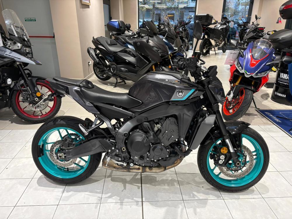 Yamaha MT-09 (2024 - 26) (2)