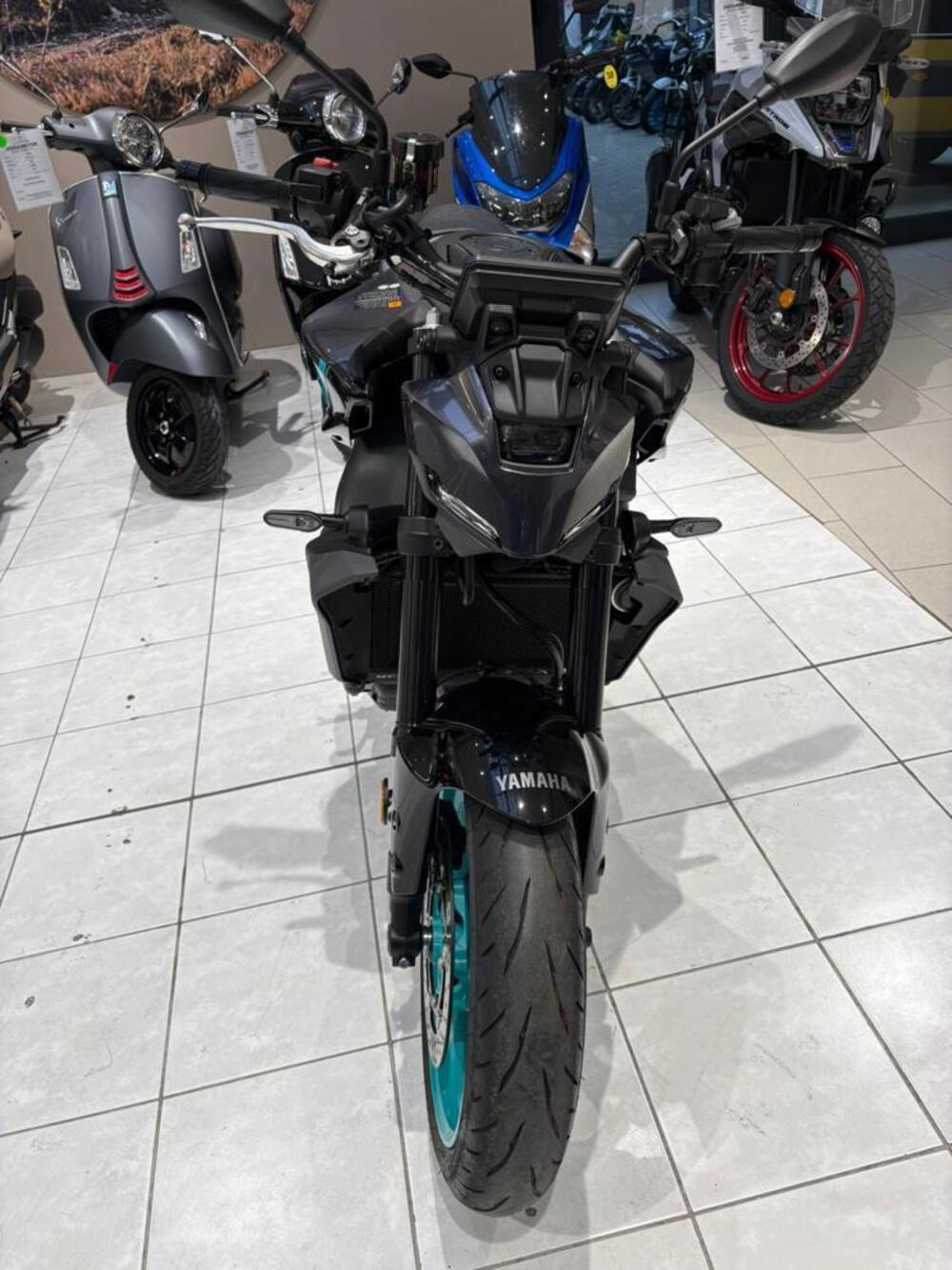 Yamaha MT-09 (2024 - 26) (3)