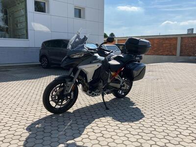 Ducati Multistrada V4 S (2021 - 24) usata