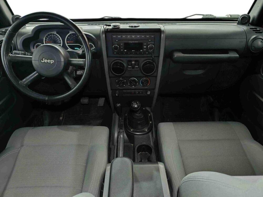 Jeep Wrangler usata a Catania (7)