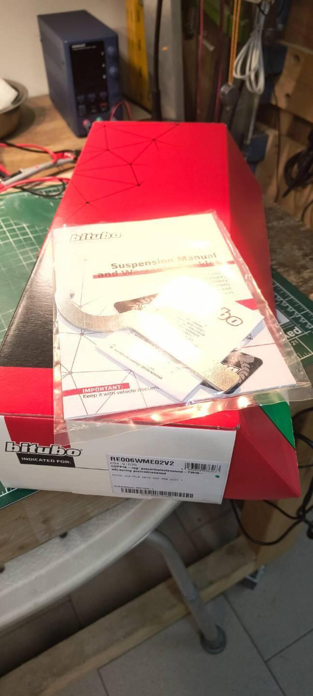 Ammortizzatori Bitubo (coppia) RE006WME02V2