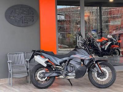 KTM 890 Adventure (2022) usata