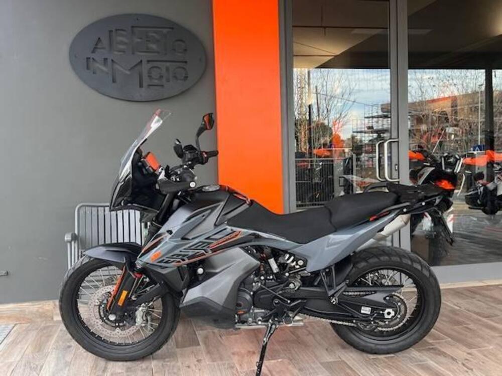 KTM 890 Adventure (2022) (7)