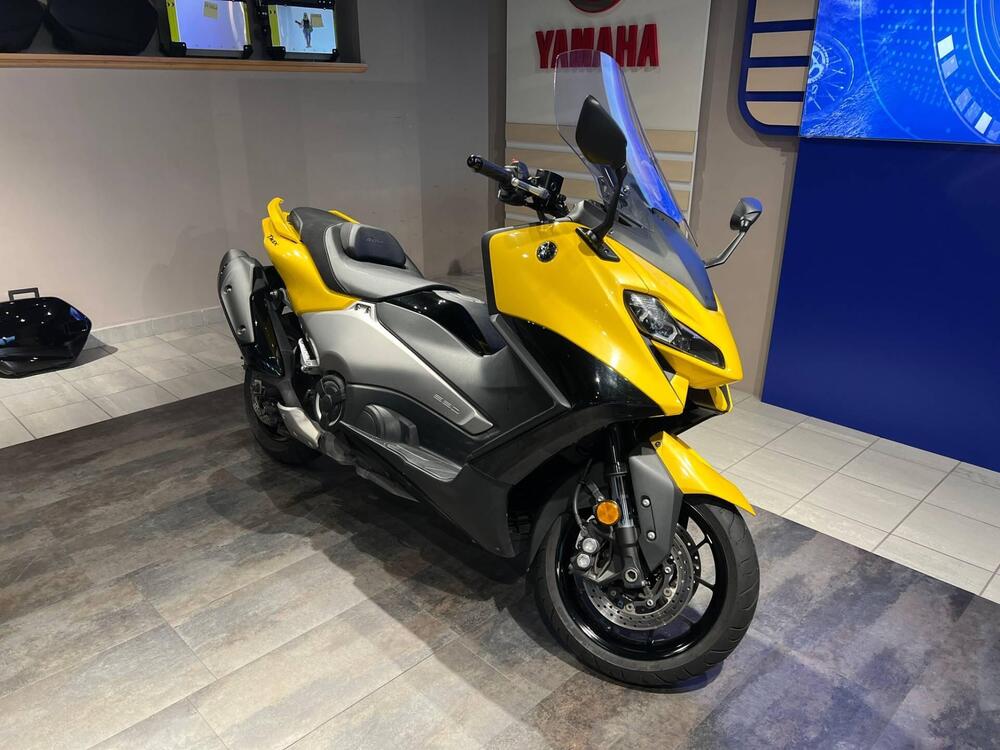 Yamaha T-Max 560 (2022 - 24) (3)