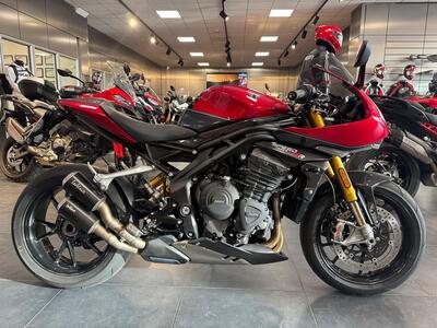 Triumph Speed Triple 1200 RS (2021 - 24) usata