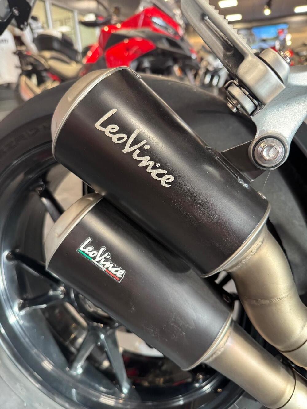 Triumph Speed Triple 1200 RS (2021 - 24) (5)