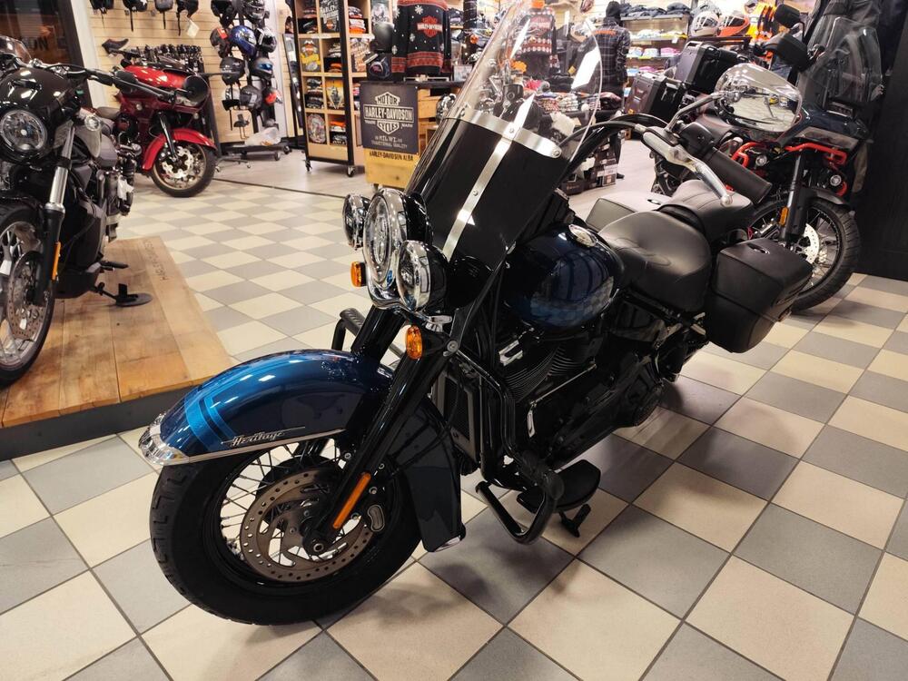 Harley-Davidson 114 Heritage Classic (2018 - 20) - FLHCS (6)