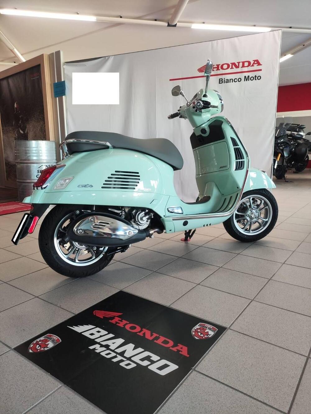 Vespa GTS 300 (2023 - 24) (5)