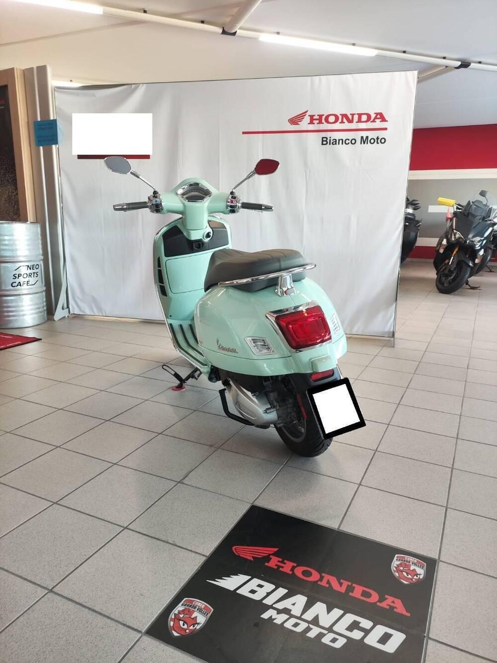 Vespa GTS 300 (2023 - 24) (6)