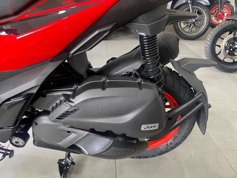 Aprilia SR GT 200 Sport (2025 - 26) (7)