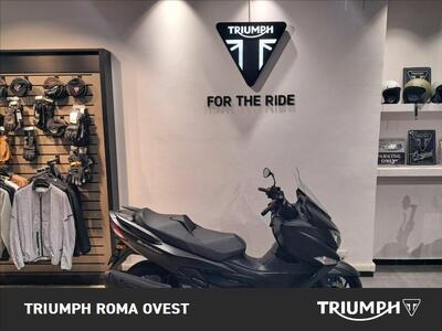 Suzuki Burgman 400 (2022 - 24) usata