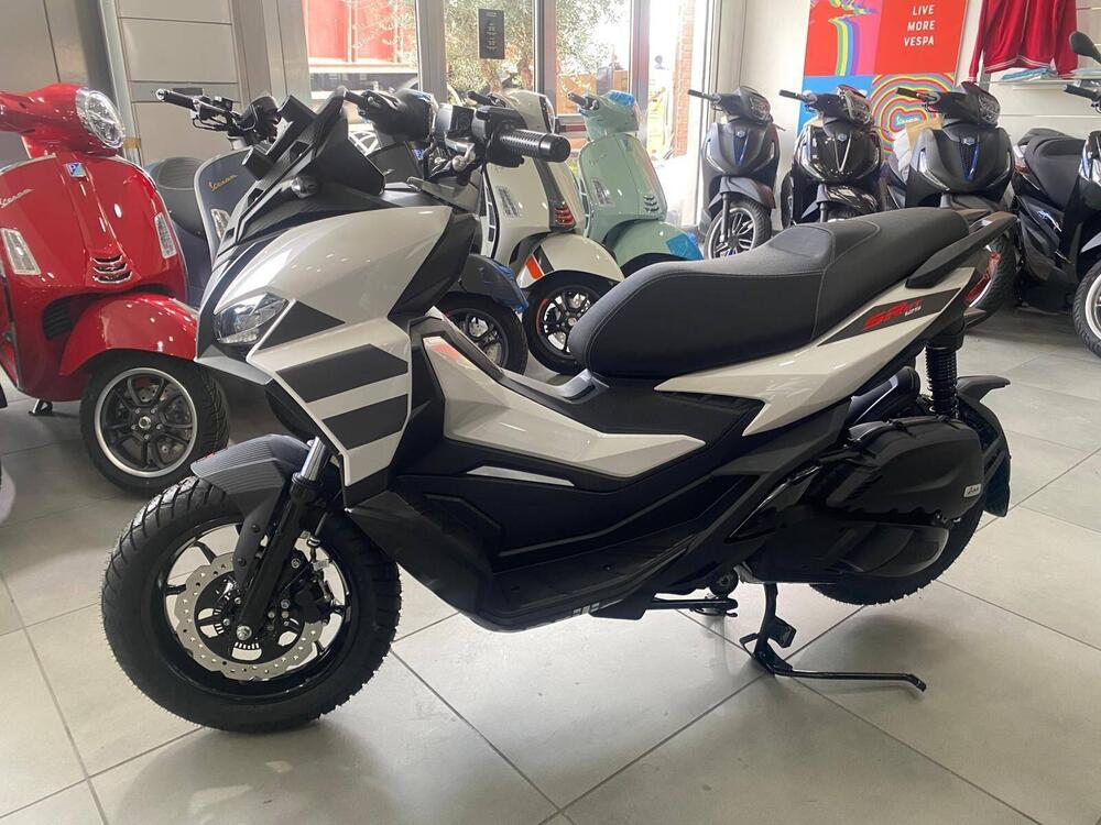 Aprilia SR GT 125 (2025 - 26) (2)