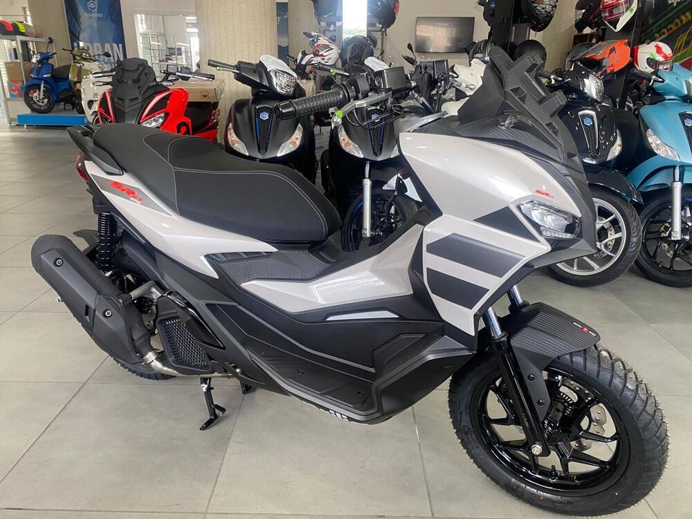Aprilia SR GT 125 (2025 - 26) (4)