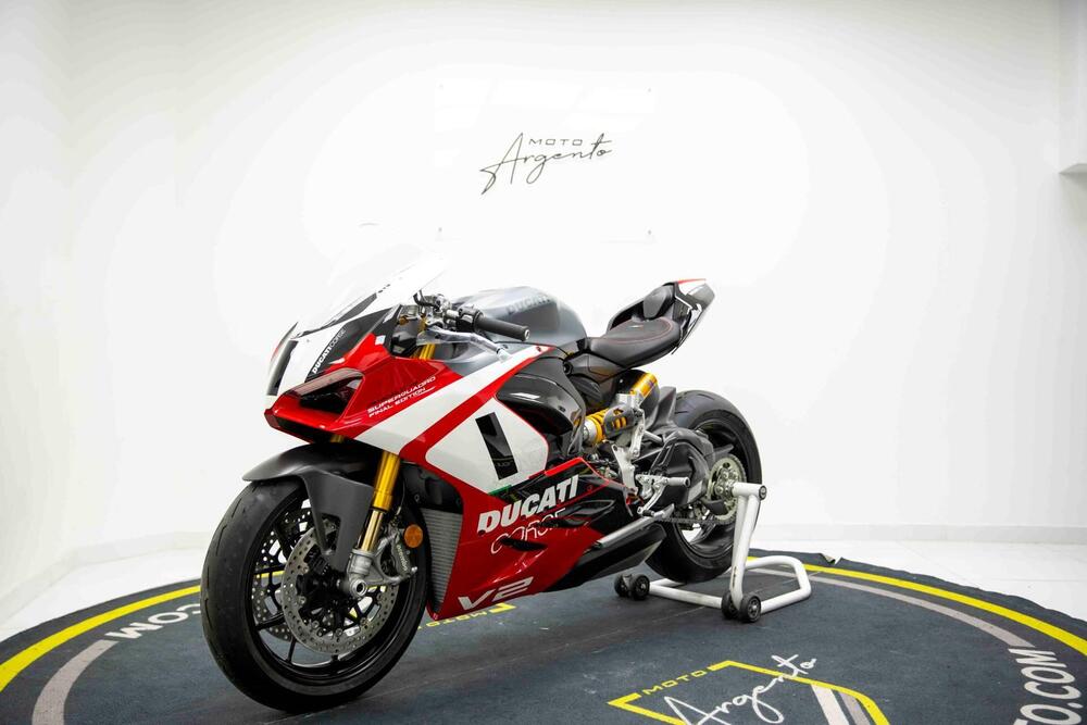 Ducati Panigale V2 Superquadro Final Edition (2024) (7)
