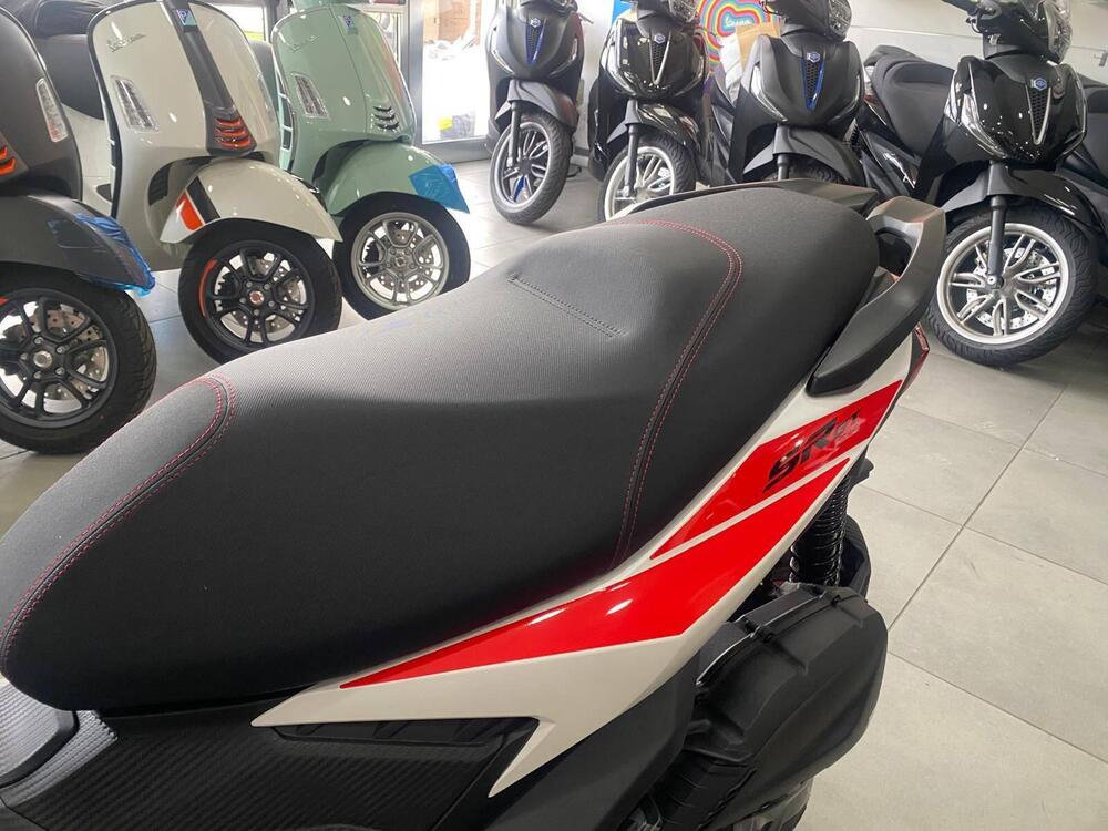 Aprilia SR GT 125 Sport (2025 - 26) (6)