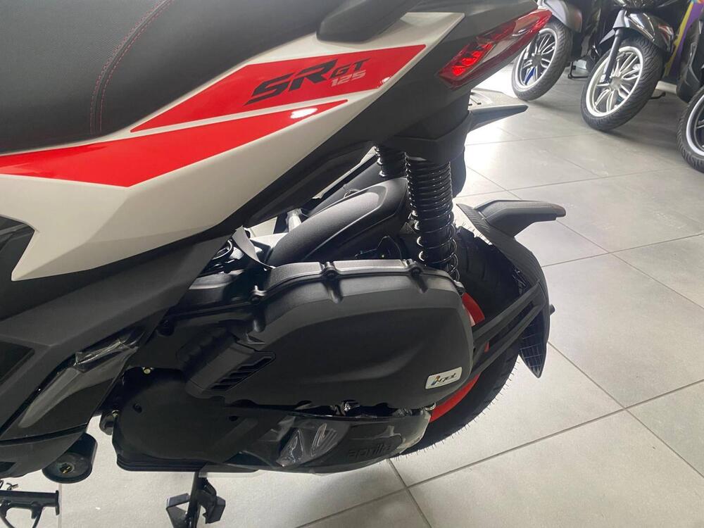 Aprilia SR GT 125 Sport (2025 - 26) (7)