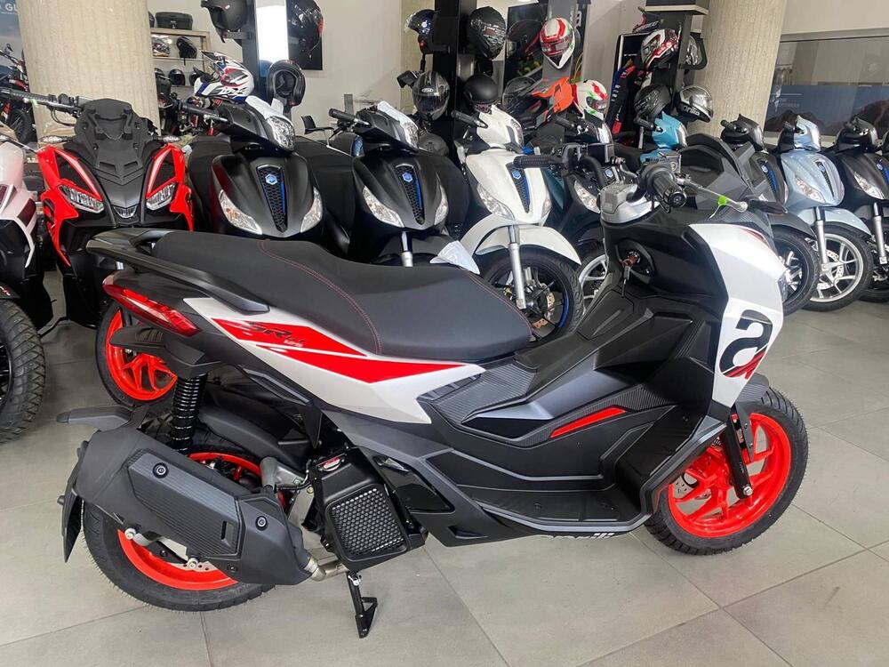 Aprilia SR GT 125 Sport (2025 - 26) (3)