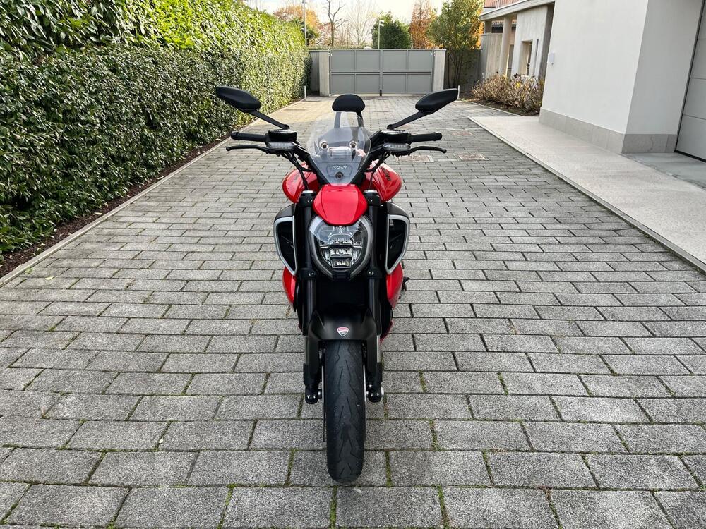 Ducati Diavel V4 (2023 - 26) (2)