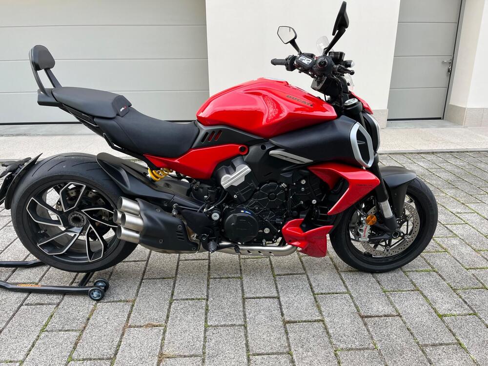 Ducati Diavel V4 (2023 - 26) (5)
