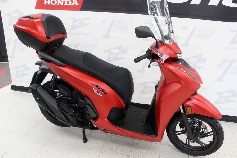 Honda SH 350i GT (2025 - 26) (3)