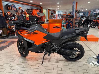 KTM 1390 Super Adventure S (2026) nuova