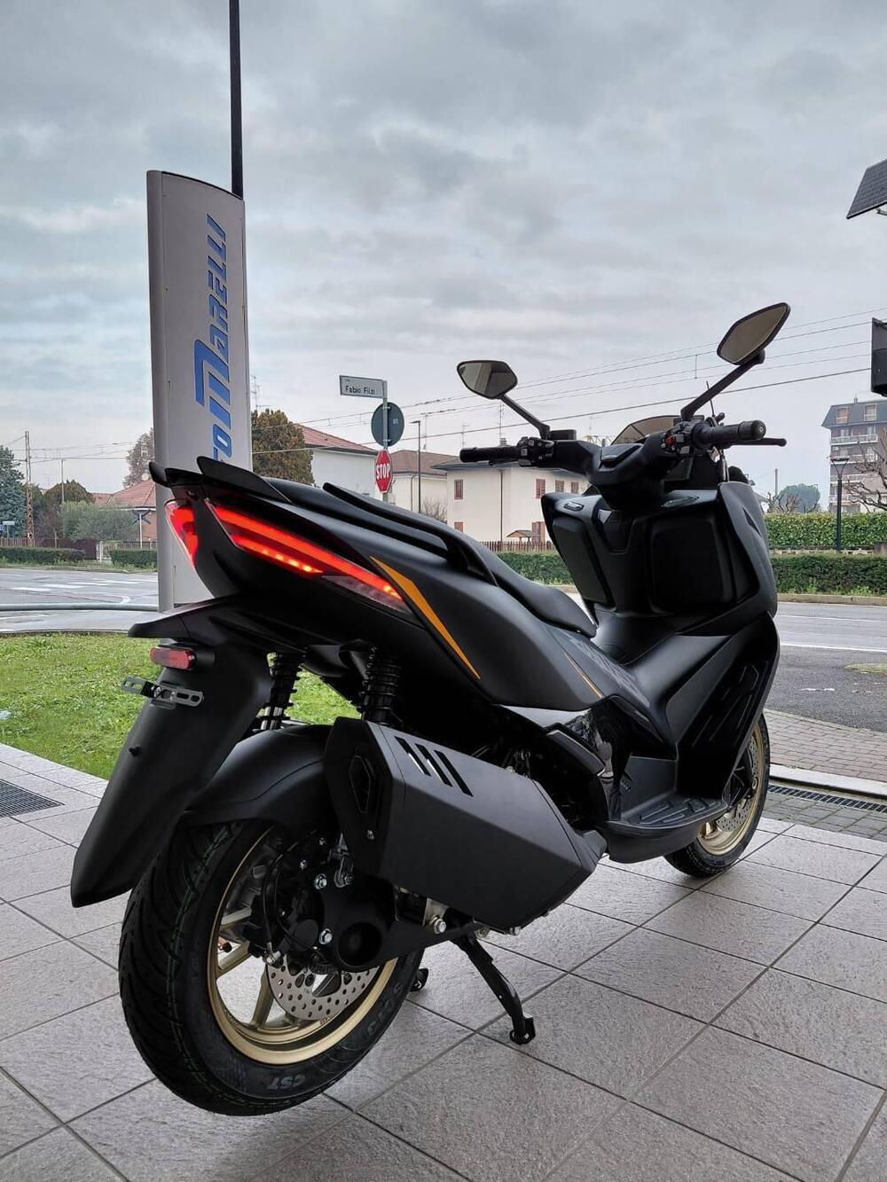 Zontes ZT368-D (2025 - 26) (3)