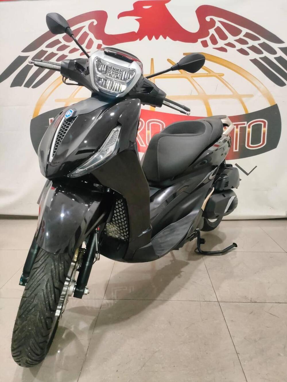 Piaggio Beverly 400 ABS-ASR (2021 - 24) (3)