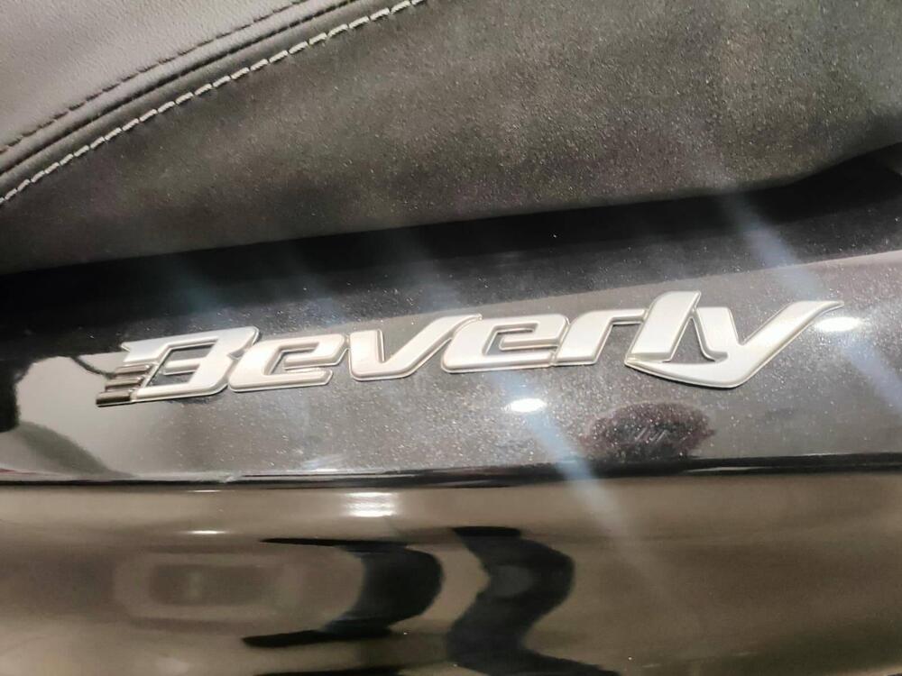 Piaggio Beverly 400 ABS-ASR (2021 - 24) (5)