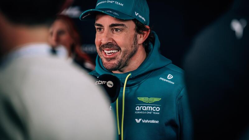 F1. GP Abu Dhabi, Alonso: &quot;Tre piloti per il titolo come nel 2010, vincer&agrave; chi ha la macchina migliore. Aston Martin avr&agrave; successo nel 2026&quot;