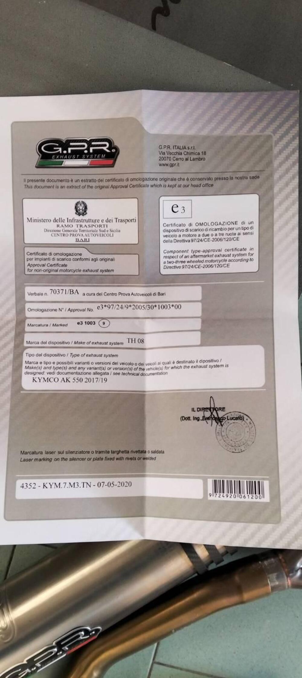 Vendo collettore + scarico per Kymco AK 550 Gpr (6)