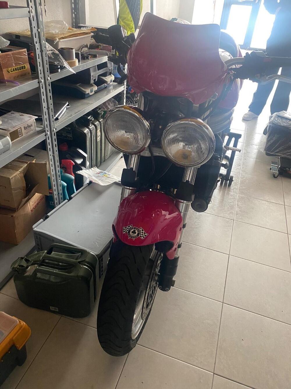 Triumph Speed Triple 955 (1998 - 01) (4)