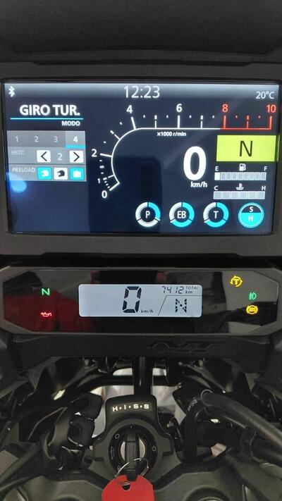 Honda NT 1100 DCT Electronic Suspension (2025) usata