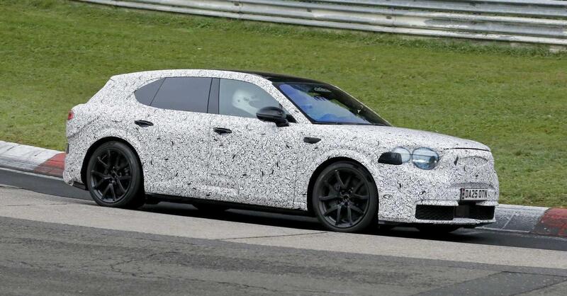 Bentley elettrica, il primo SUV a zero emissioni &egrave; gi&agrave; al N&uuml;rburgring: tutto quello che sappiamo