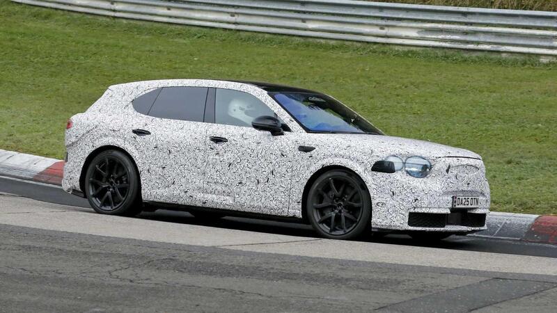 Bentley elettrica, il primo SUV a zero emissioni &egrave; gi&agrave; al N&uuml;rburgring: tutto quello che sappiamo