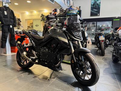 Honda CB 750 Hornet (2023 - 24) usata