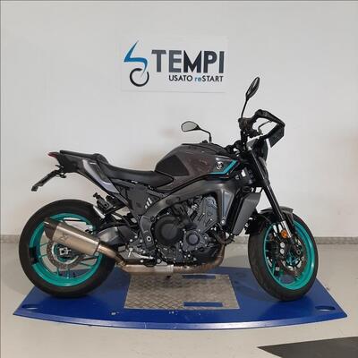 Yamaha MT-09 Y-AMT (2024 - 25) usata