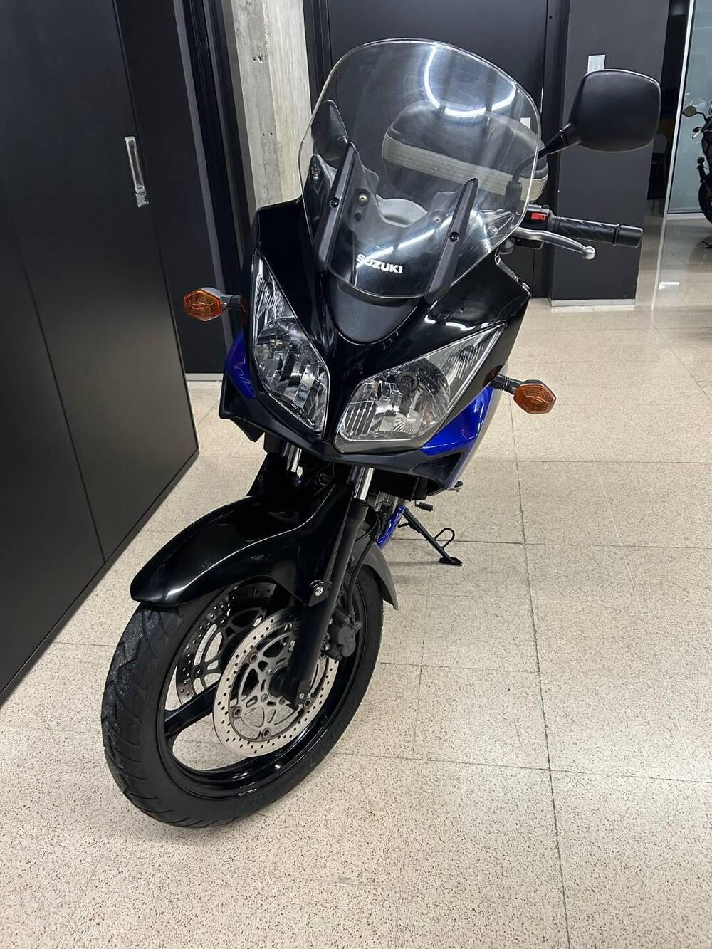 Suzuki V-Strom 650DL (2004 - 06) (3)