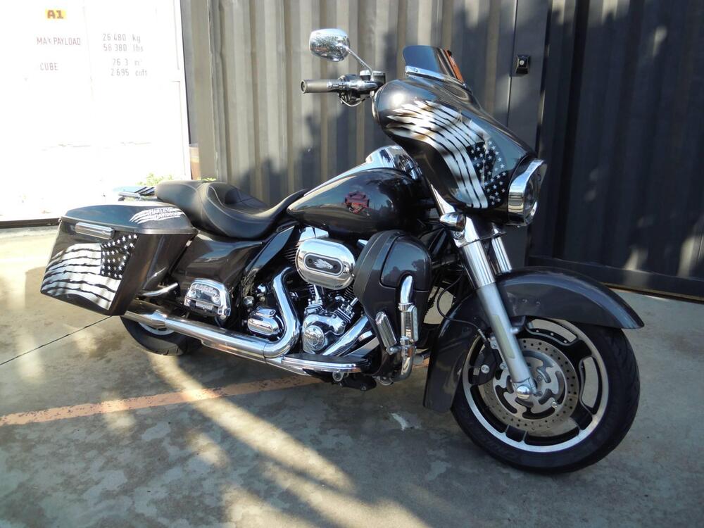 Harley-Davidson 1584 Street Glide (2007) - FLHX (3)