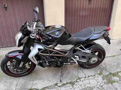 MV Agusta Brutale 990 R (2009 - 12) usata