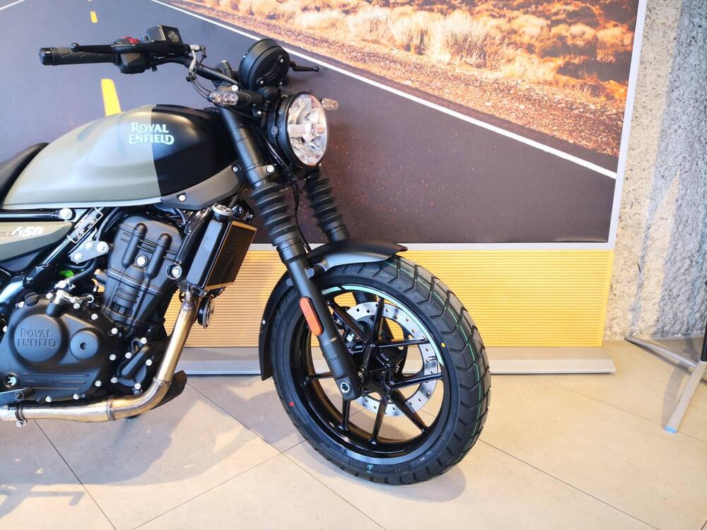 Royal Enfield Guerrilla 450 (2024 - 26) (4)