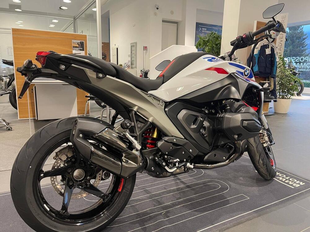 Bmw R 1300 R (2026) (2)