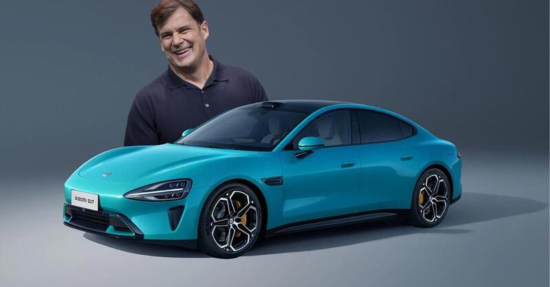 Il CEO di Ford elogia la Xiaomi SU7: &ldquo;&Egrave; l&rsquo;Apple della Cina, si guida come una Porsche Taycan&rdquo;