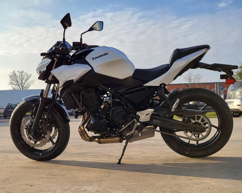 Kawasaki Z 650 (2025 - 26) (3)