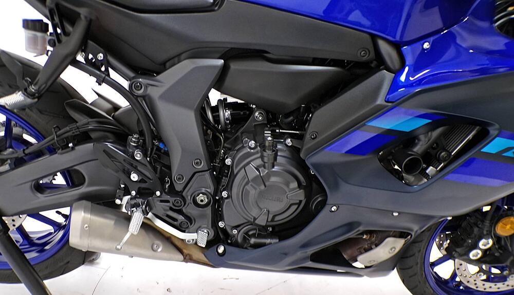 Yamaha YZF R7 (2021 - 25) (8)