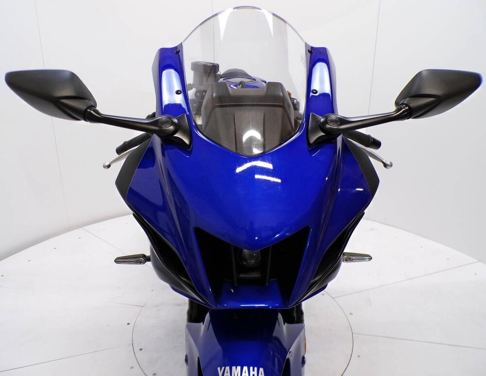 Yamaha YZF R7 (2021 - 25) (9)