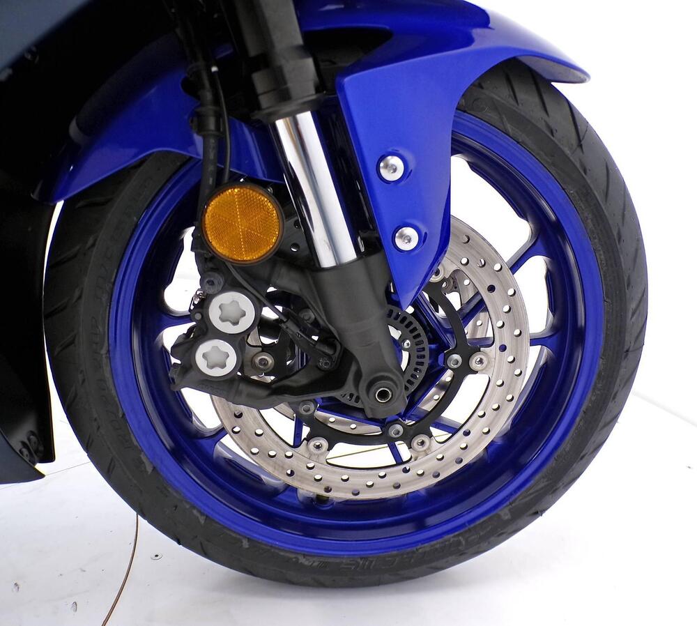 Yamaha YZF R7 (2021 - 25) (11)