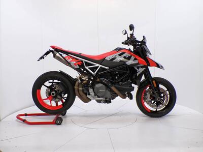 Ducati Hypermotard 950 RVE (2022 - 25) usata